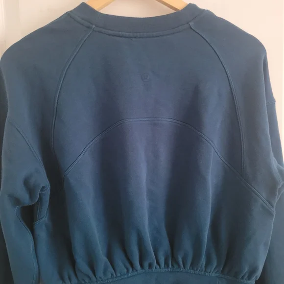 LULULEMON HUGGED WAIST BLUE PULLOVER SWEATER - Picture 3 of 7